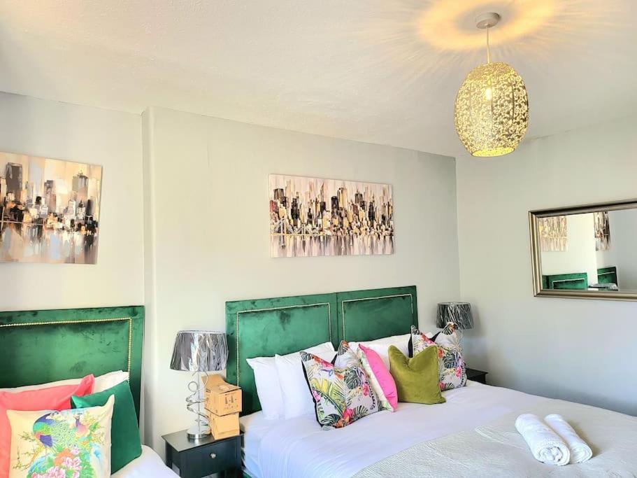 4 Bedrooms Apartment By Sensational Stay Short Lets & Serviced Accommodation Эдинбург Экстерьер фото